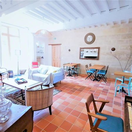 مبيت وإفطار Guillac  Domaine De Gaia, Piscine, Petanque, Ping Pong, Proche Saint-Emilion المظهر الخارجي الصورة