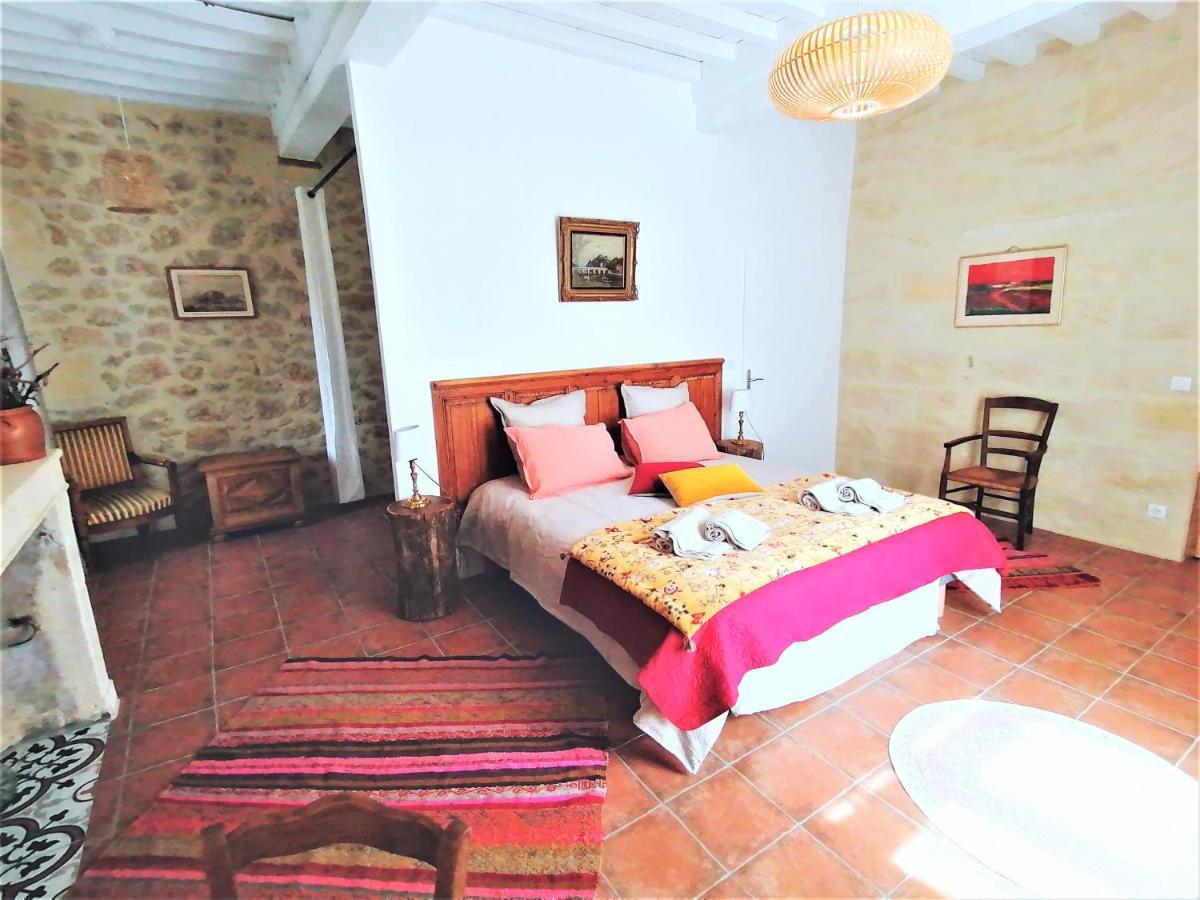 مبيت وإفطار Guillac  Domaine De Gaia, Piscine, Petanque, Ping Pong, Proche Saint-Emilion المظهر الخارجي الصورة