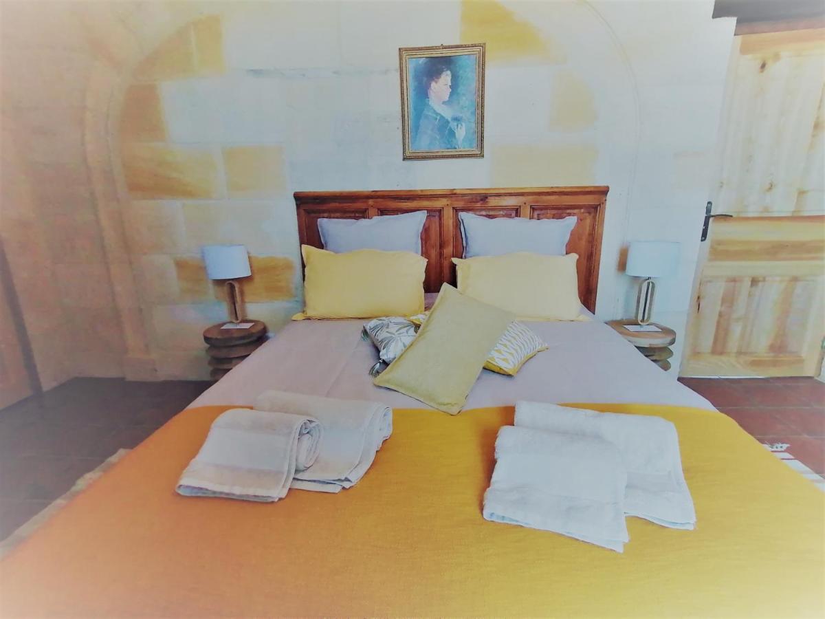 مبيت وإفطار Guillac  Domaine De Gaia, Piscine, Petanque, Ping Pong, Proche Saint-Emilion المظهر الخارجي الصورة